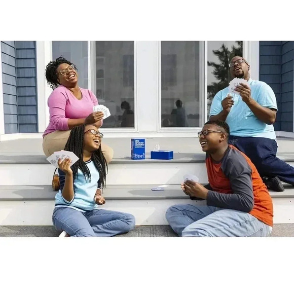 Blue Box Game - Picture 7 of 9